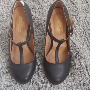 Journey Collection Black MaryJanes